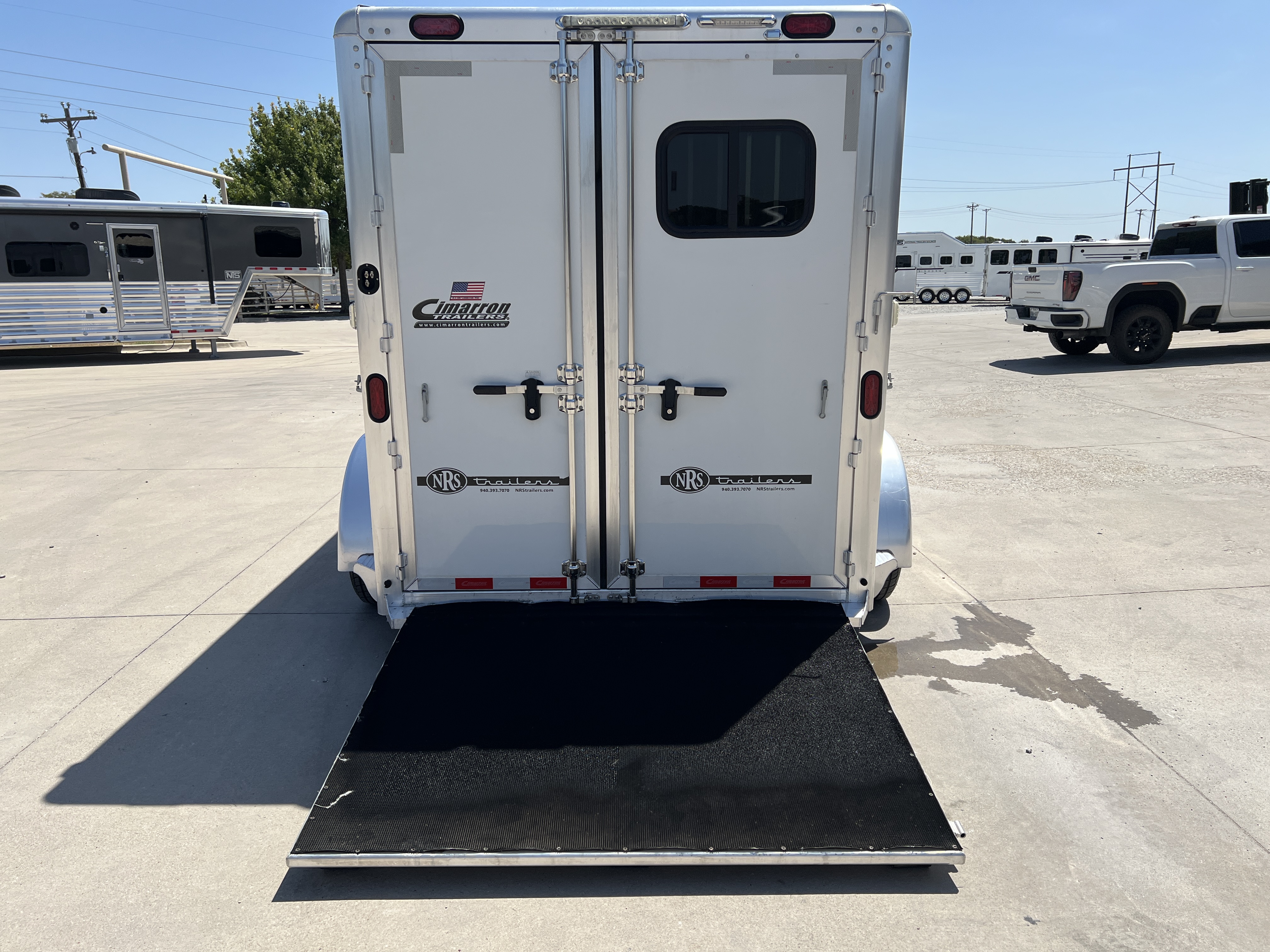 Trailer Photo 4