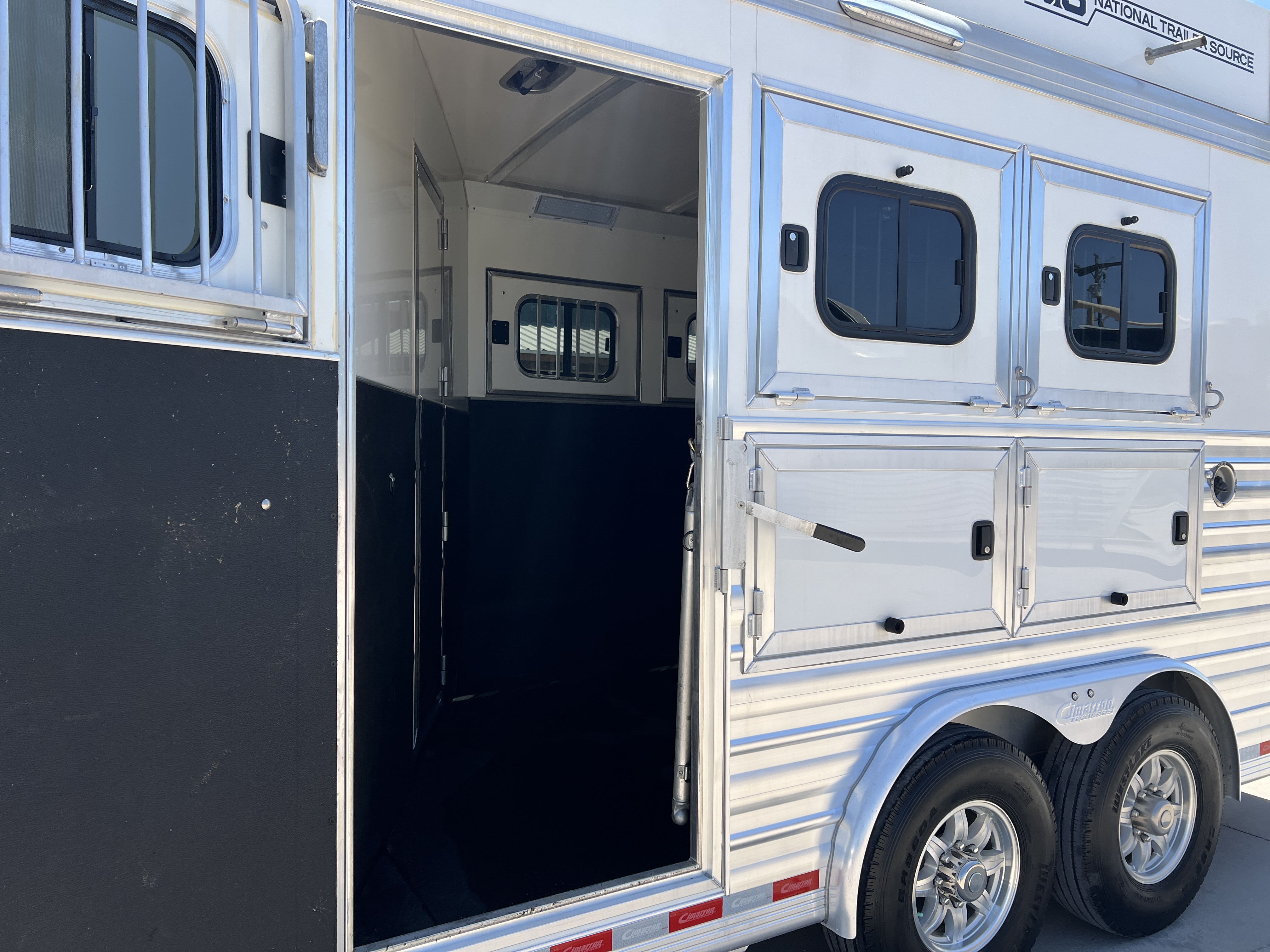 Trailer Photo 2