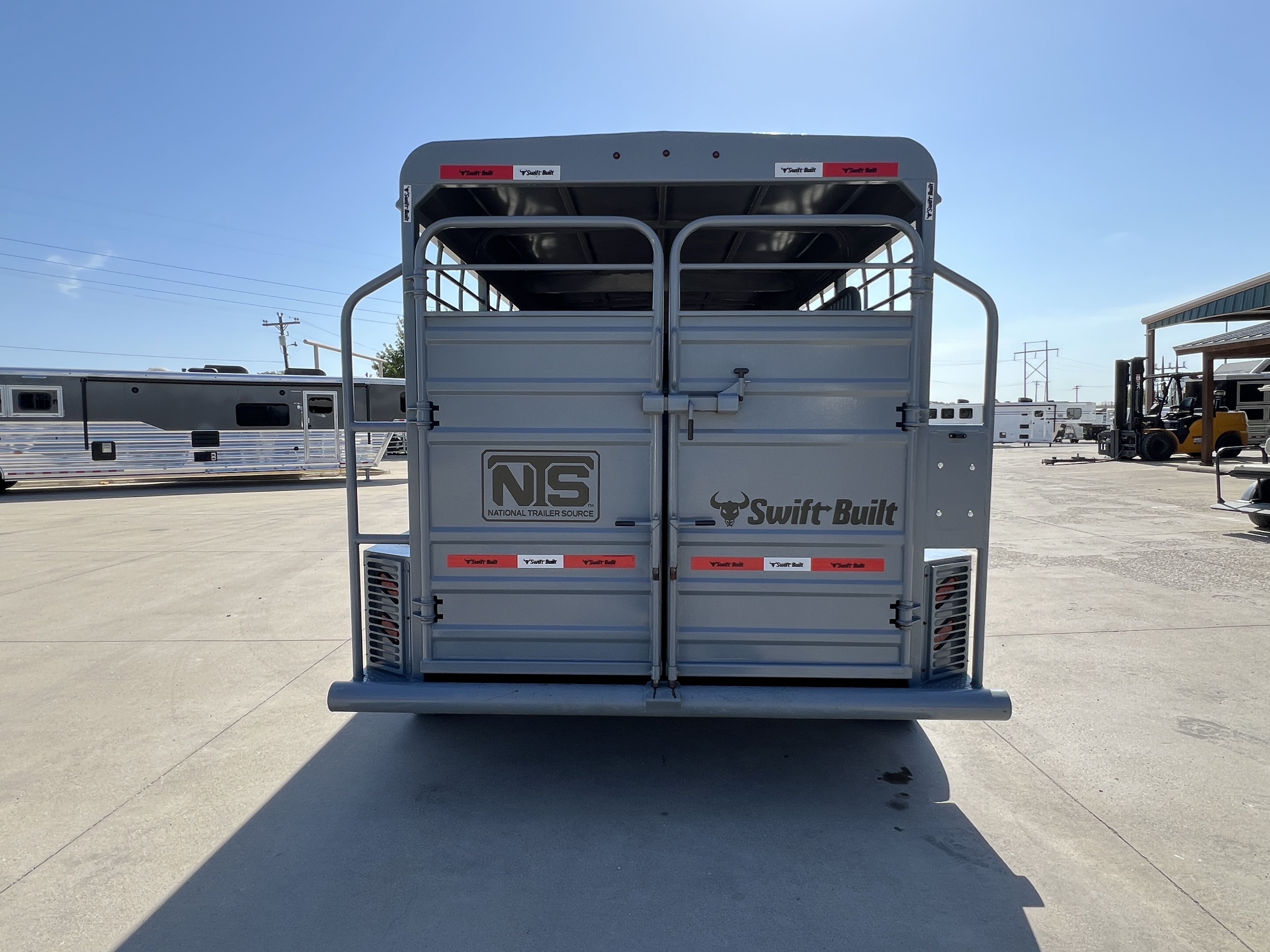 Trailer Photo 5