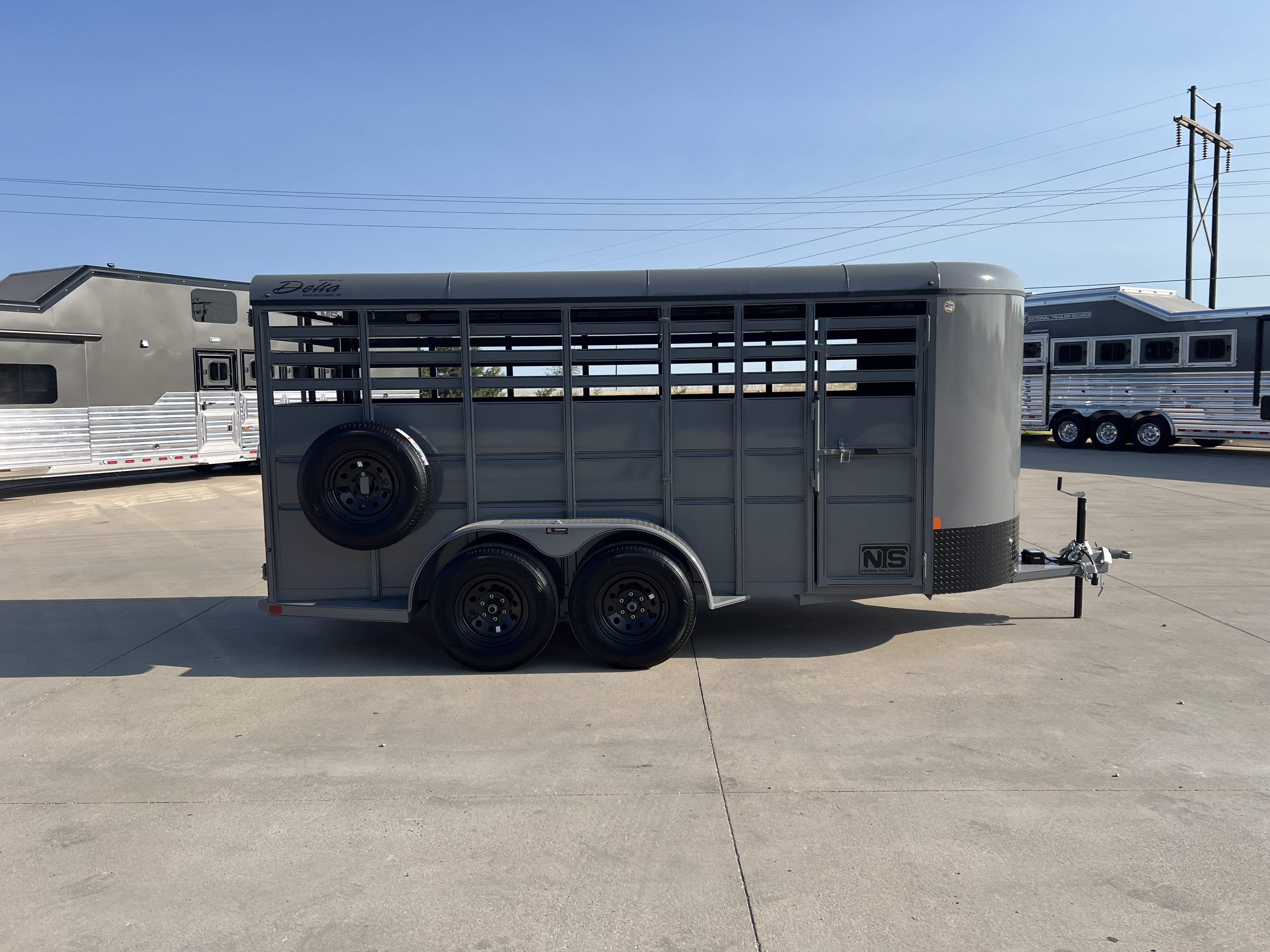 Trailer Photo 11