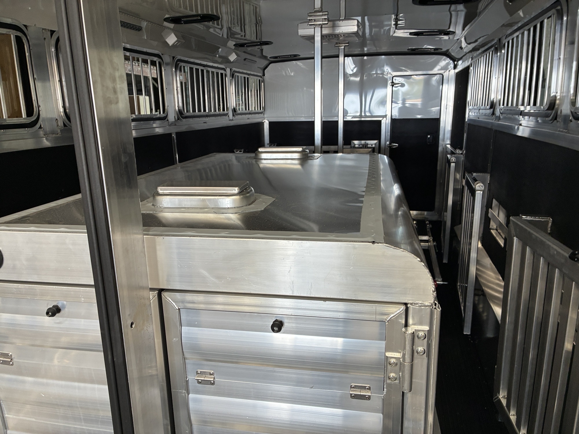 2027 Bar-M Short Bed Stock Box