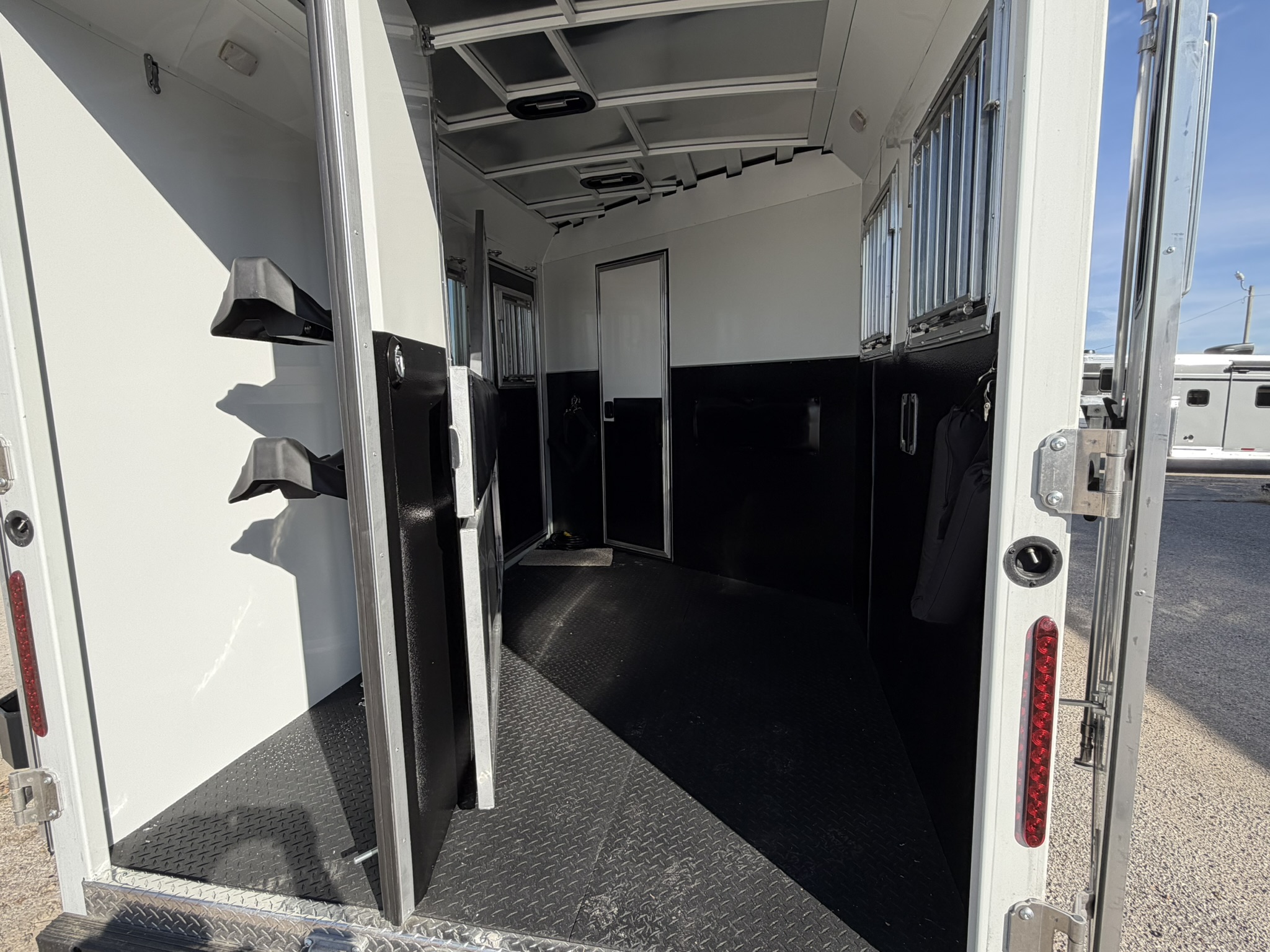 Trailer Photo 6